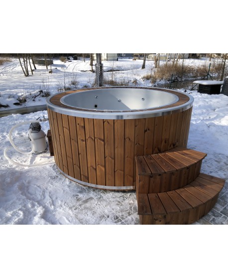SPA vonia su persipylimo sistema SPA vonia su persipylimo sistema