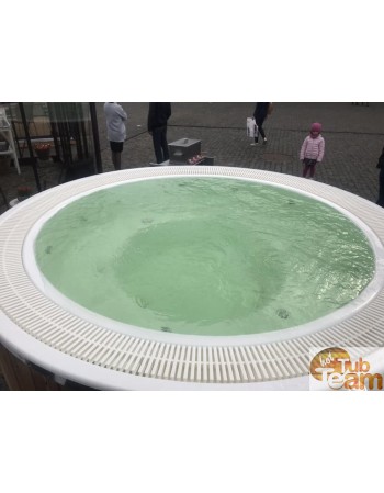 Гидромассажная купель с переливной системой воды !!!